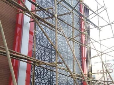proyek pembangunan mall