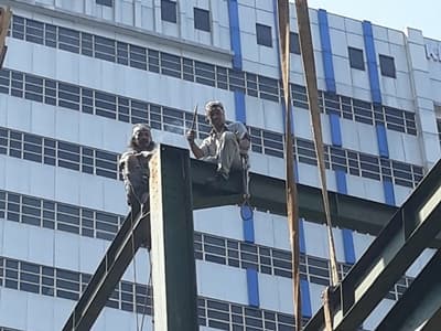 pengelasan besi baja skala besar